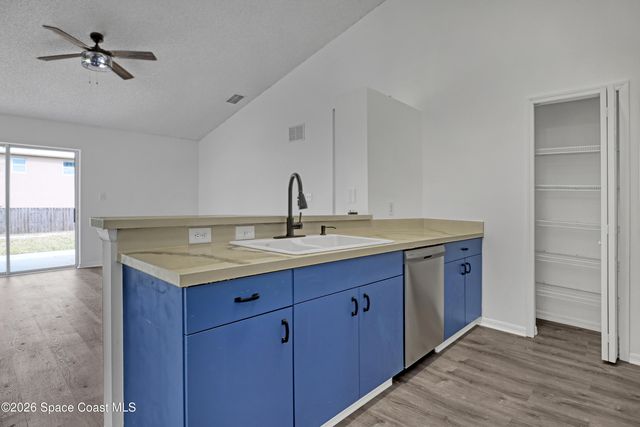1561 Sandusky Street SE, Palm Bay, FL 32909
