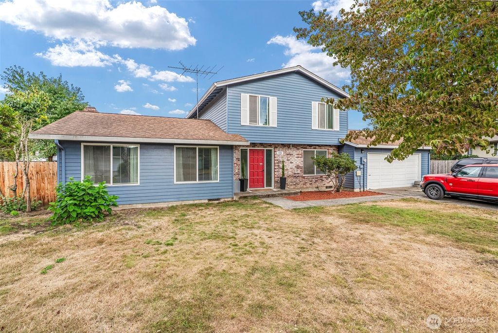 341 Fir Avenue, Woodland, WA 98674