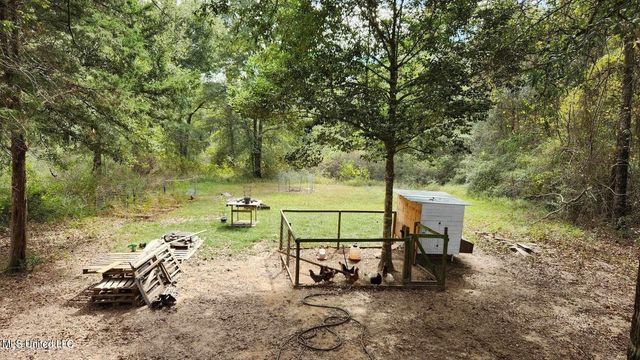281 Cooks Corner Road, Lucedale, MS 39452