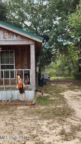 281 Cooks Corner Road, Lucedale, MS 39452