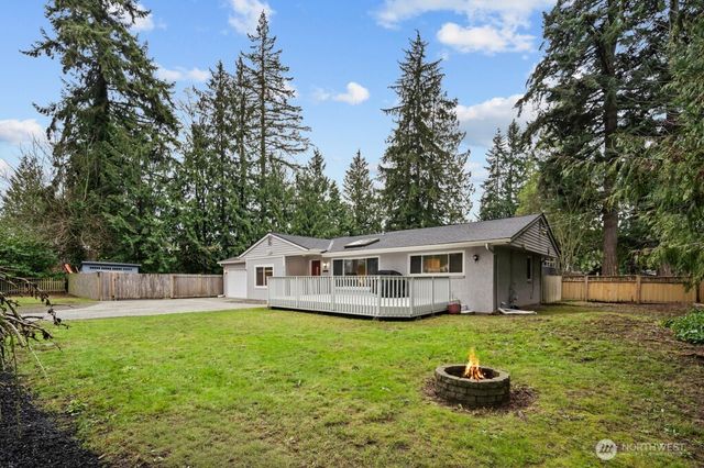 4706 Picnic Point Road, Edmonds, WA 98026