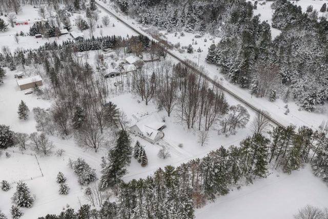 5465 Samels Road, Williamsburg, MI 49690