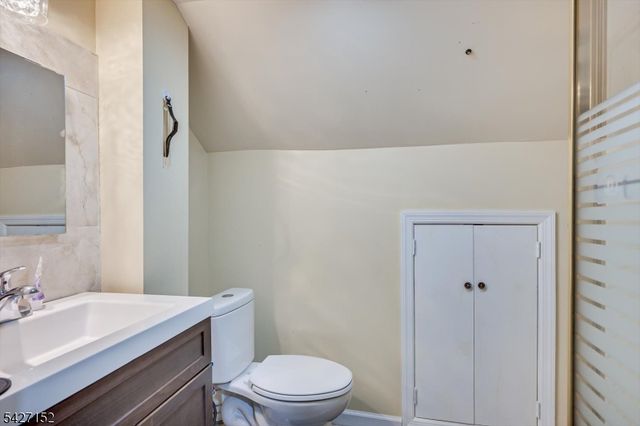 426 Frederick Ave, South Plainfield Boro, NJ 07080