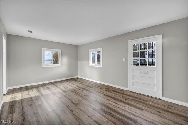 127 Palmetto Avenue, Akron, OH 44301