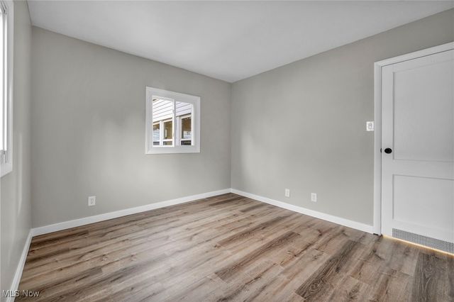 127 Palmetto Avenue, Akron, OH 44301