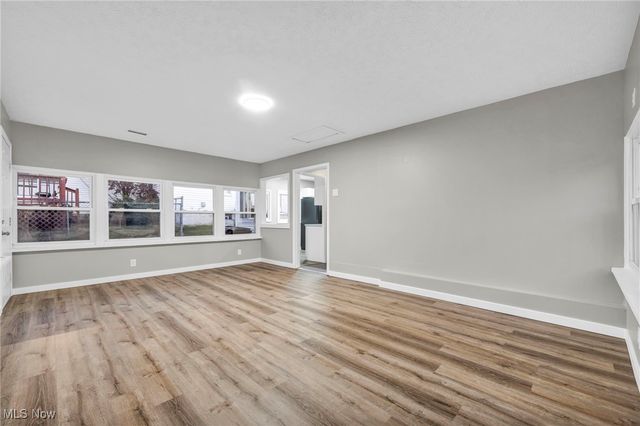 127 Palmetto Avenue, Akron, OH 44301