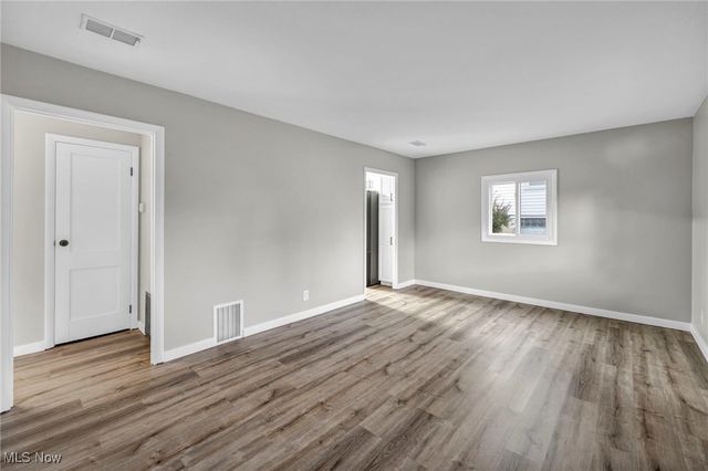 127 Palmetto Avenue, Akron, OH 44301