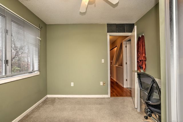 170 Calamus Meadow Road, Hamden, CT 06514