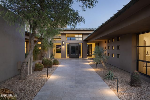 10040 E HAPPY VALLEY Road 401, Scottsdale, AZ 85255