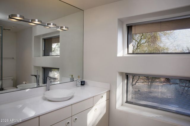10040 E HAPPY VALLEY Road 401, Scottsdale, AZ 85255