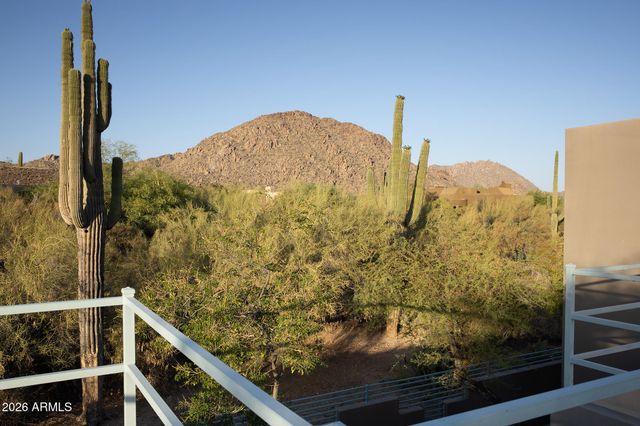 10040 E HAPPY VALLEY Road 401, Scottsdale, AZ 85255