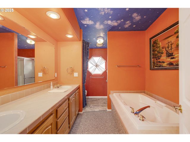 1156 Sw WESTVALE St, Mc Minnville, OR 97128