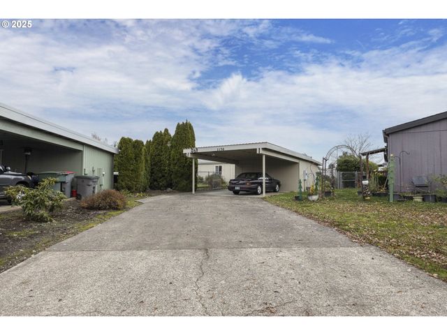 1156 Sw WESTVALE St, Mc Minnville, OR 97128