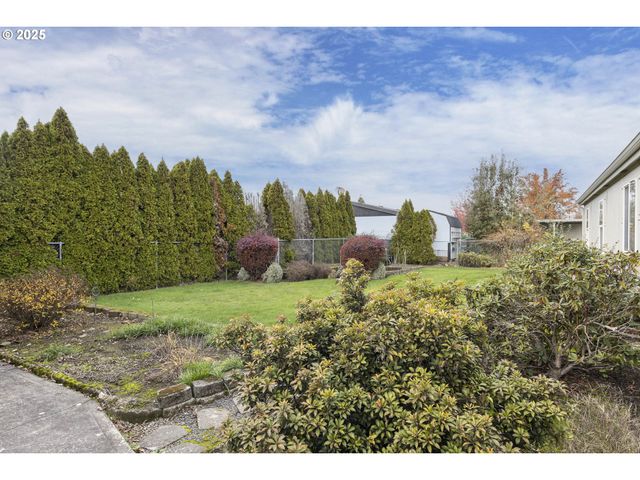 1156 Sw WESTVALE St, Mc Minnville, OR 97128