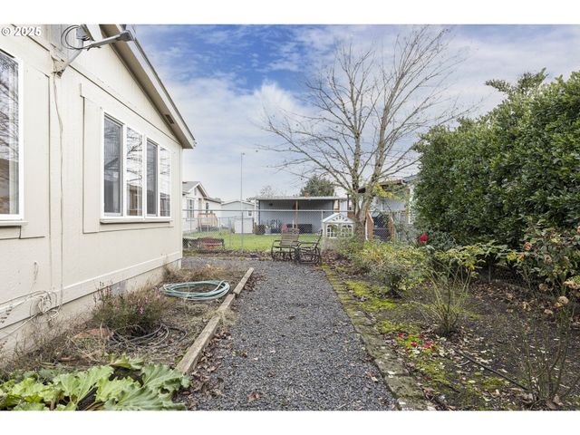 1156 Sw WESTVALE St, Mc Minnville, OR 97128