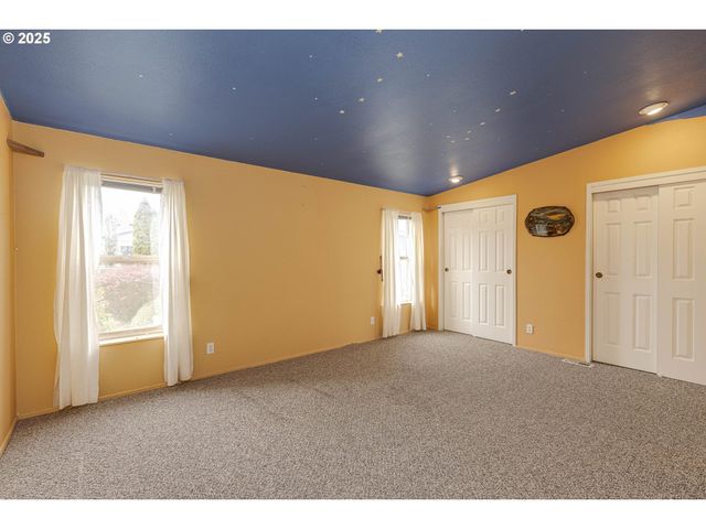 1156 Sw WESTVALE St, Mc Minnville, OR 97128