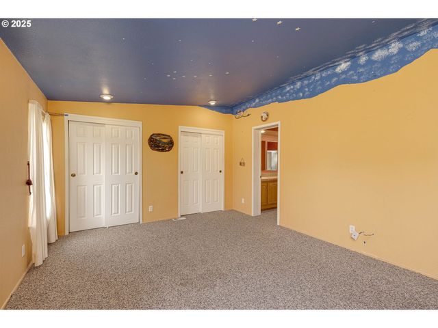 1156 Sw WESTVALE St, Mc Minnville, OR 97128