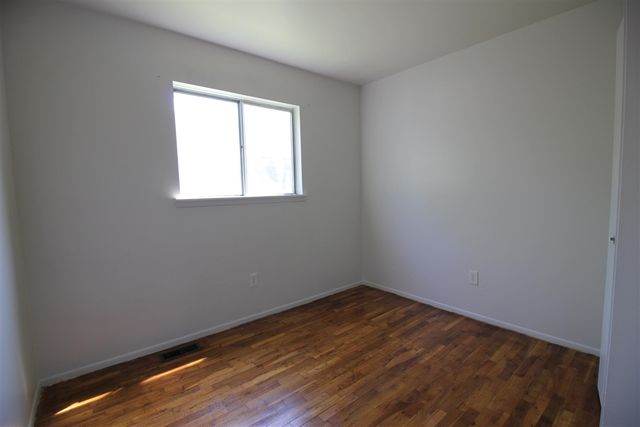 34740 Beaconsfield Street, Clinton Township, MI 48035