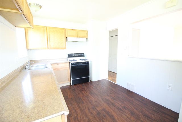 34740 Beaconsfield Street, Clinton Township, MI 48035