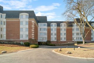 175 Lake Boulevard 349, Buffalo Grove, IL 60089