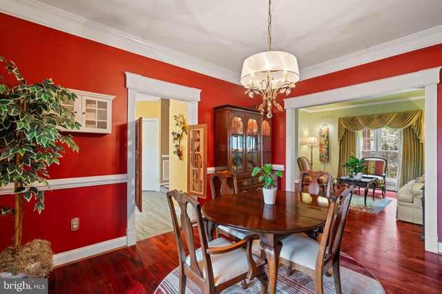 20617 AVALON CT, Sterling, VA 20165