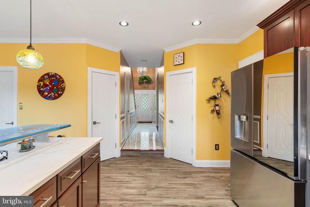20617 AVALON CT, Sterling, VA 20165