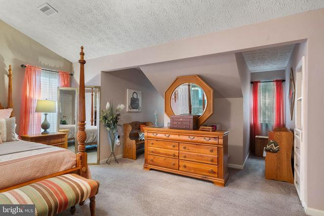 20617 AVALON CT, Sterling, VA 20165