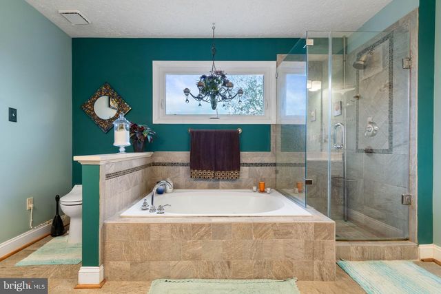 20617 AVALON CT, Sterling, VA 20165