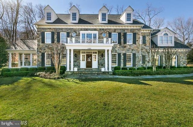 20617 AVALON CT, Sterling, VA 20165