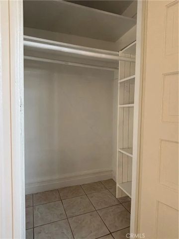 6522 Estrella, Los Angeles, CA 90044