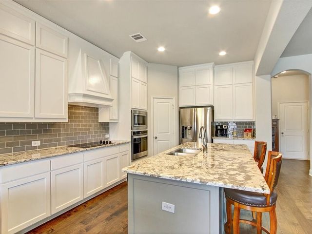 433 Garden Tree Trail, Midlothian, TX 76065