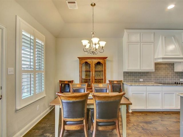 433 Garden Tree Trail, Midlothian, TX 76065