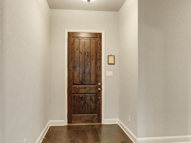 433 Garden Tree Trail, Midlothian, TX 76065