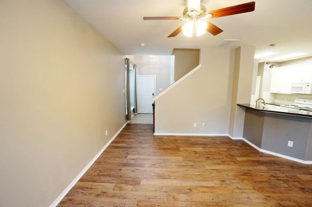 126 E Stedhill Loop, The Woodlands, TX 77384