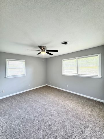 4426 NARROW LANE Road, Montgomery, AL 36116