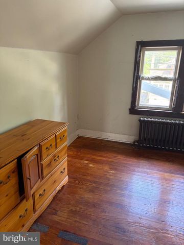 17 PROGRESS AVE, Woodbury, NJ 08096