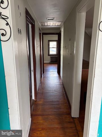 17 PROGRESS AVE, Woodbury, NJ 08096