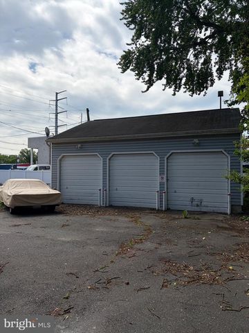 17 PROGRESS AVE, Woodbury, NJ 08096
