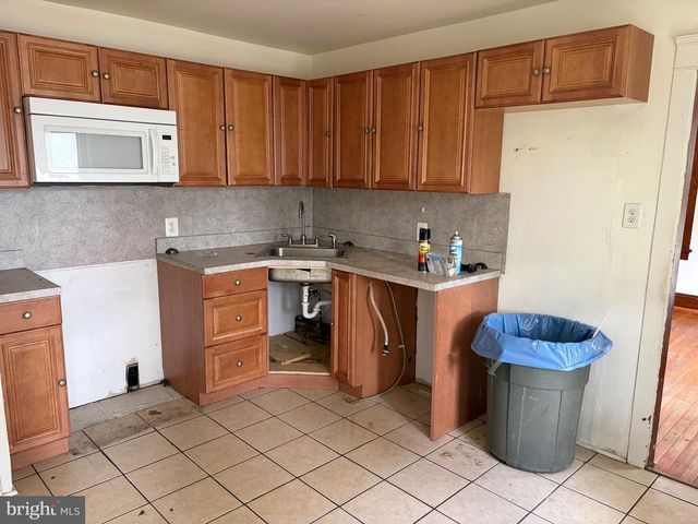 17 PROGRESS AVE, Woodbury, NJ 08096