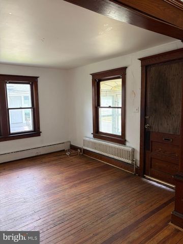 17 PROGRESS AVE, Woodbury, NJ 08096