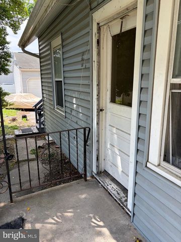 17 PROGRESS AVE, Woodbury, NJ 08096