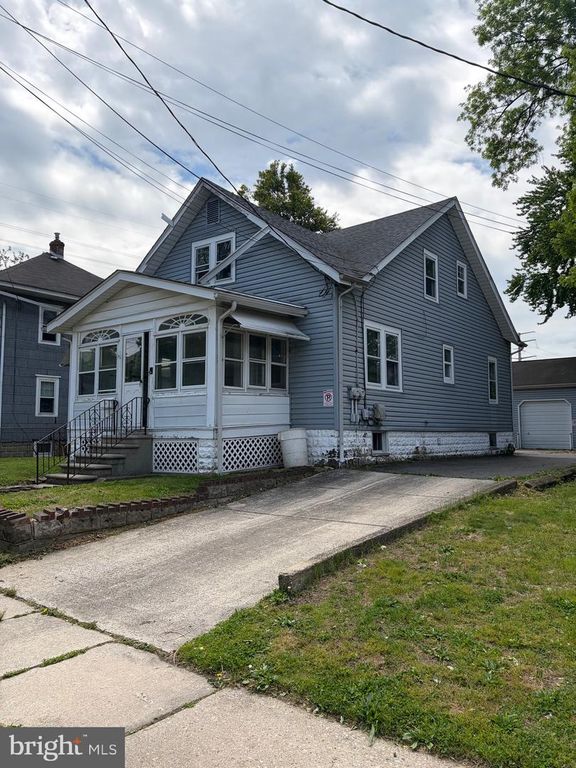 17 PROGRESS AVE, Woodbury, NJ 08096