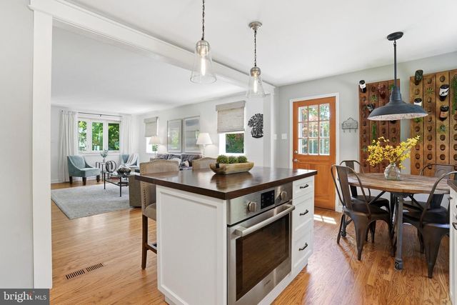 1006 HILL AVE, Langhorne, PA 19047