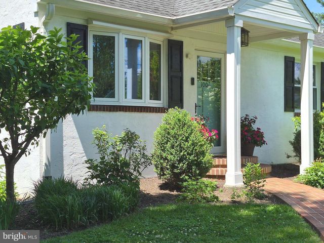1006 HILL AVE, Langhorne, PA 19047