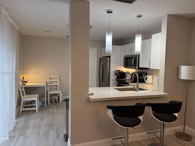 11008 Mainsail Drive, Cooper City, FL 33026