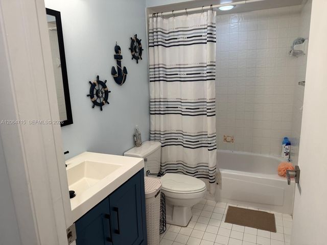 11008 Mainsail Drive, Cooper City, FL 33026