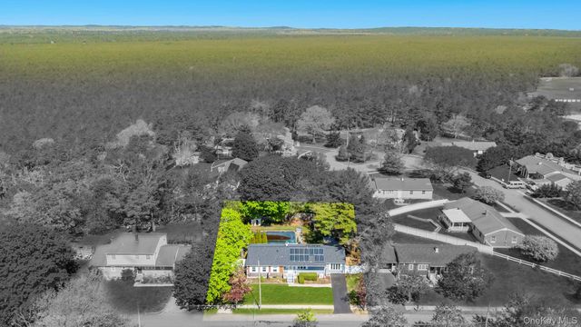 729 Ent Avenue, Westhampton, NY 11978