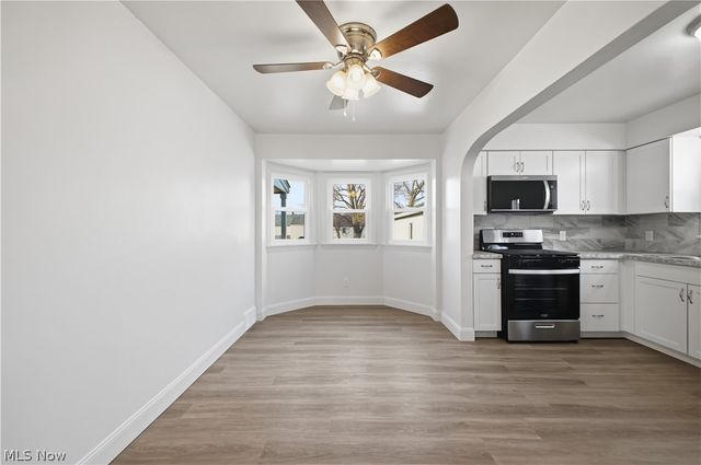 227 E Wilson Street, Struthers, OH 44471