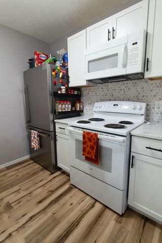 222 N Westport Avenue, Springfield, MO 65802