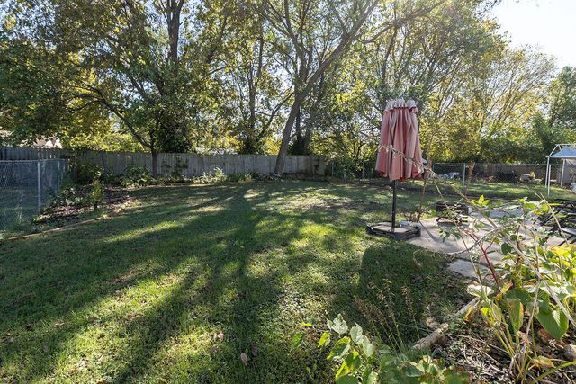 222 N Westport Avenue, Springfield, MO 65802